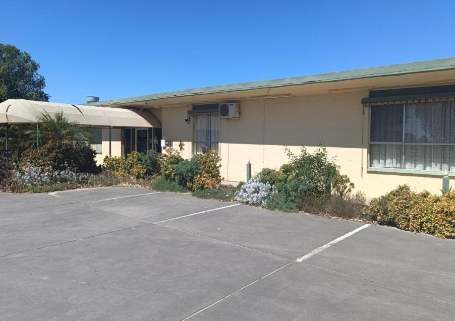 Lazy River Motor Inn Swan Hill Eksteriør bilde